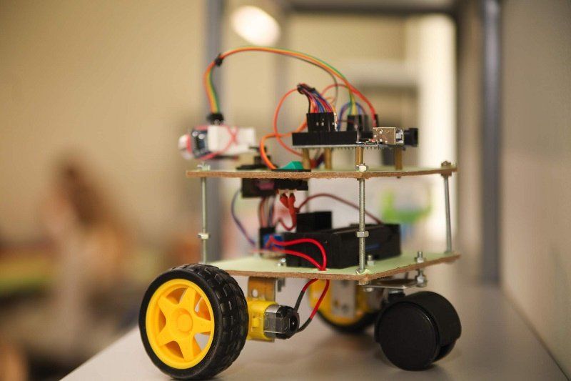 Школы робототехники - первый шаг в профессию для будущих инженеров