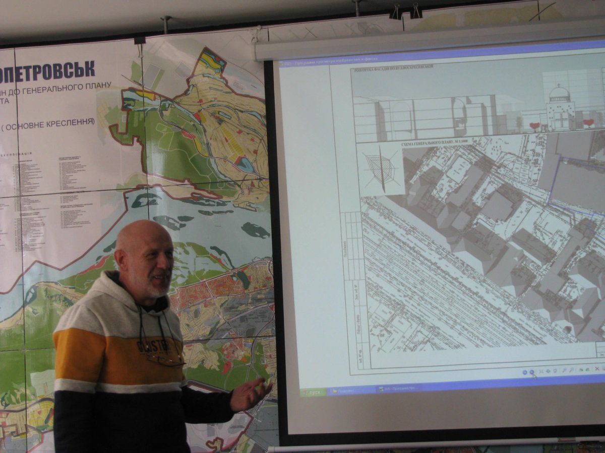 Игорь Саенко