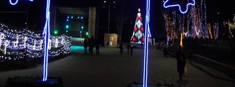 Где в Днепре можно будет встретить двухметровых розовых фламинго