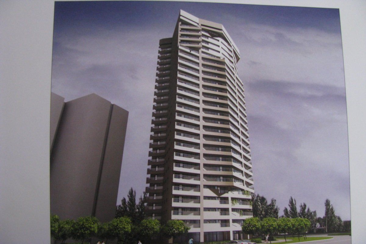 Градсовет Днепра: высотка на Солнечном, правильные фасады в центре и страсти по Долгой балке 1