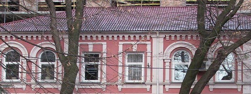 Как памятник архитектуры на улице Лабораторной в Киеве помешал тестю Романа Насирова