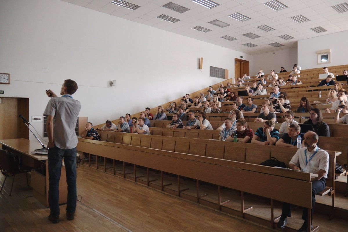 Как вырастут зарплаты учителей в Украине в 2019 году и кто против этого 2