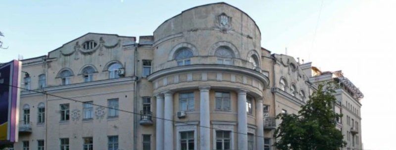 Кто застраивает территорию возле памяток архитектуры на улице Гончара в Киеве