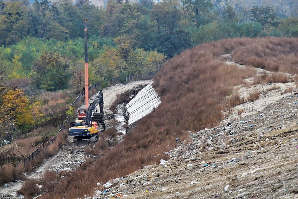 Почему горсовет Киева не может закрыть полигон с отходами из Чернобыля 2