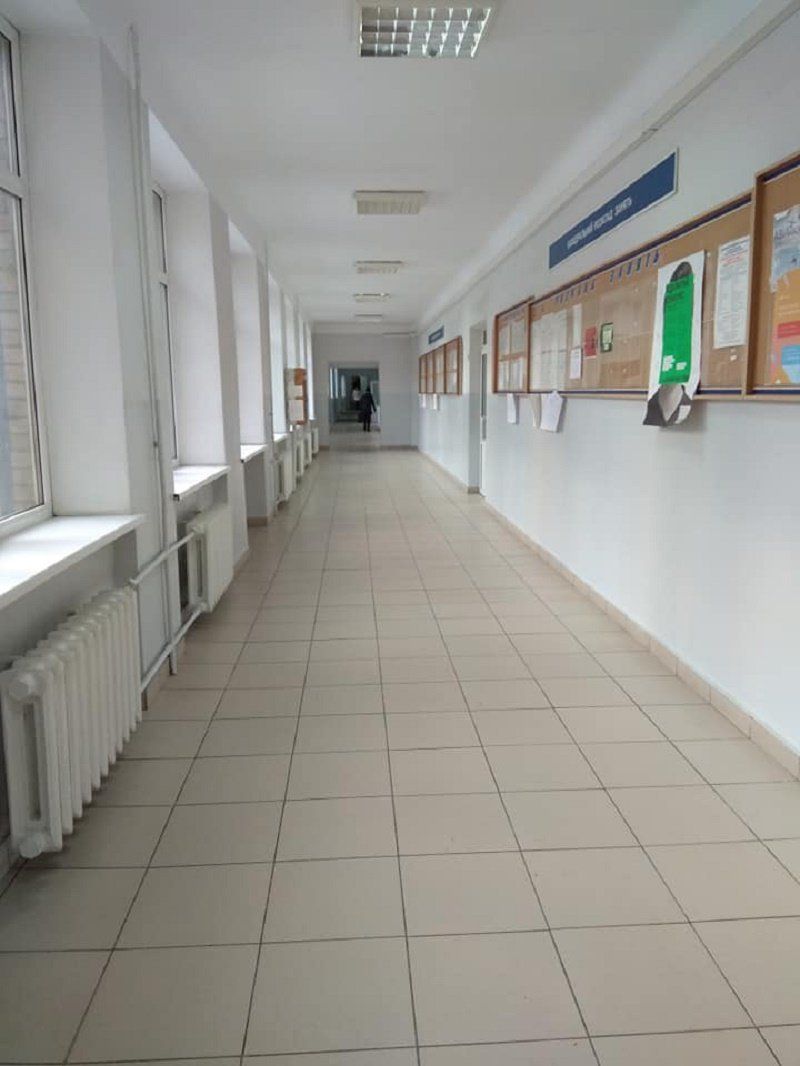 Когда выздоровею - снова полюблю наши длинные коридоры