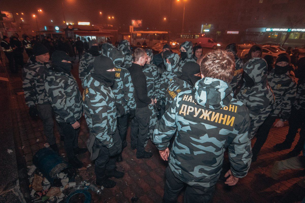 Кто кого выгоняет из торгового дома Дарница в Киеве 3