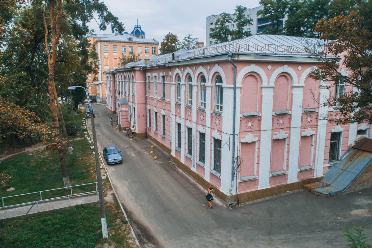 В Киеве в 2019 году откроют 5 садиков, школу и продолжат строить Подольский мост 3