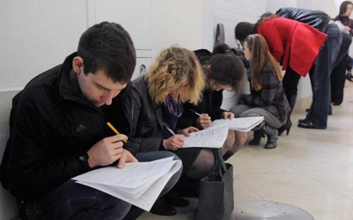 Насколько велика безработица в Украине и кого она затрагивает 1