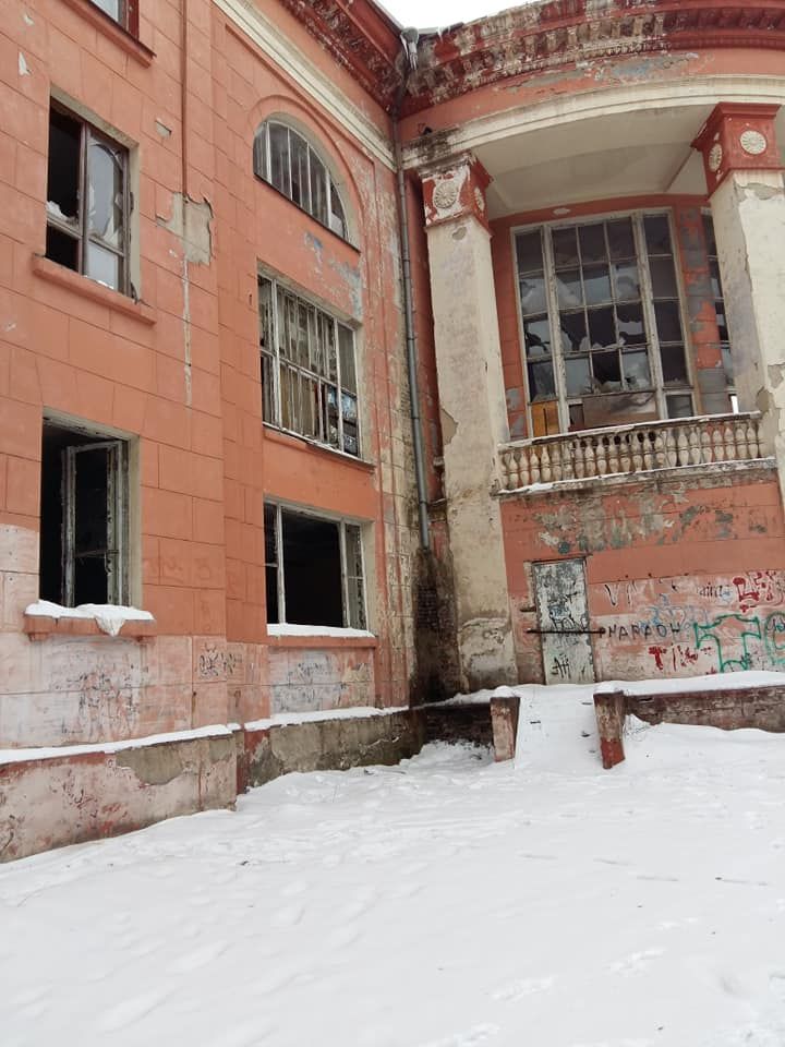 Почему падают крыши домов культуры в Кривом Роге 7