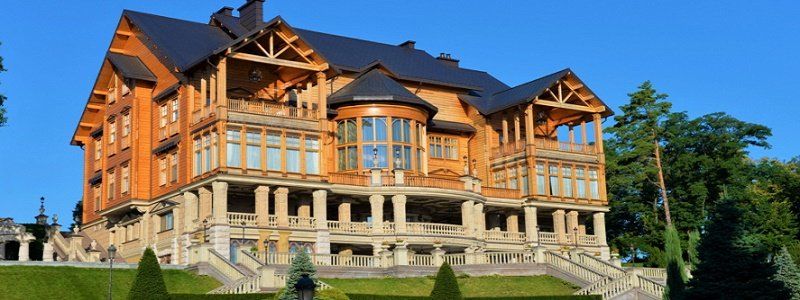 Конкурс в Киеве: кто может управлять «Межигорьем»