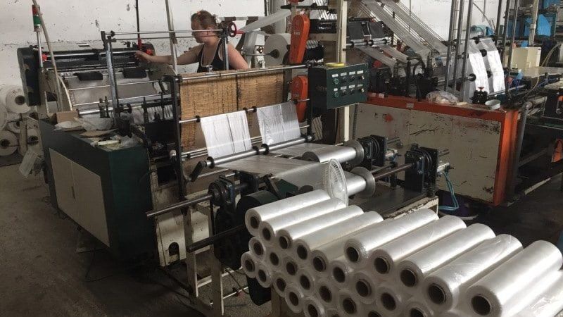 В Украине предложили запретить пластиковые пакеты 3