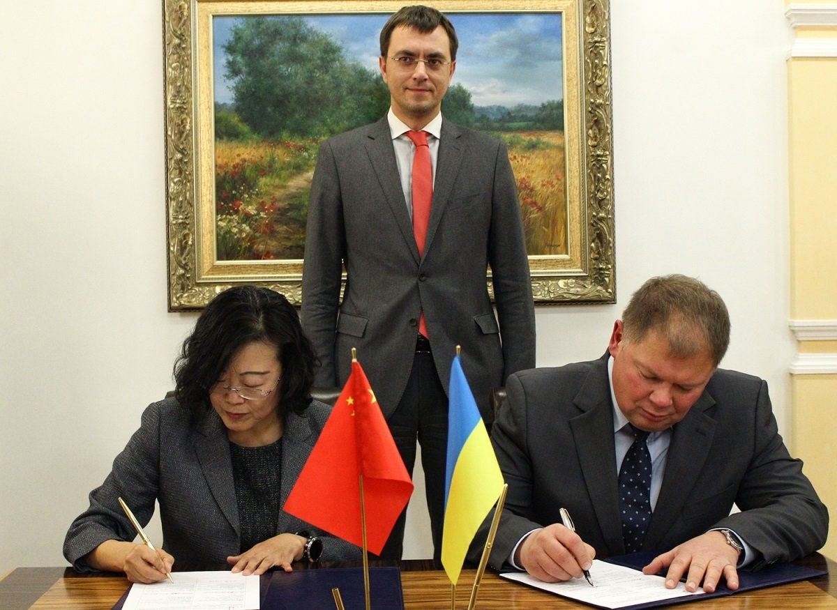 Аэропорт Днепра стал заложником личных обид и предвыборного пиара 6