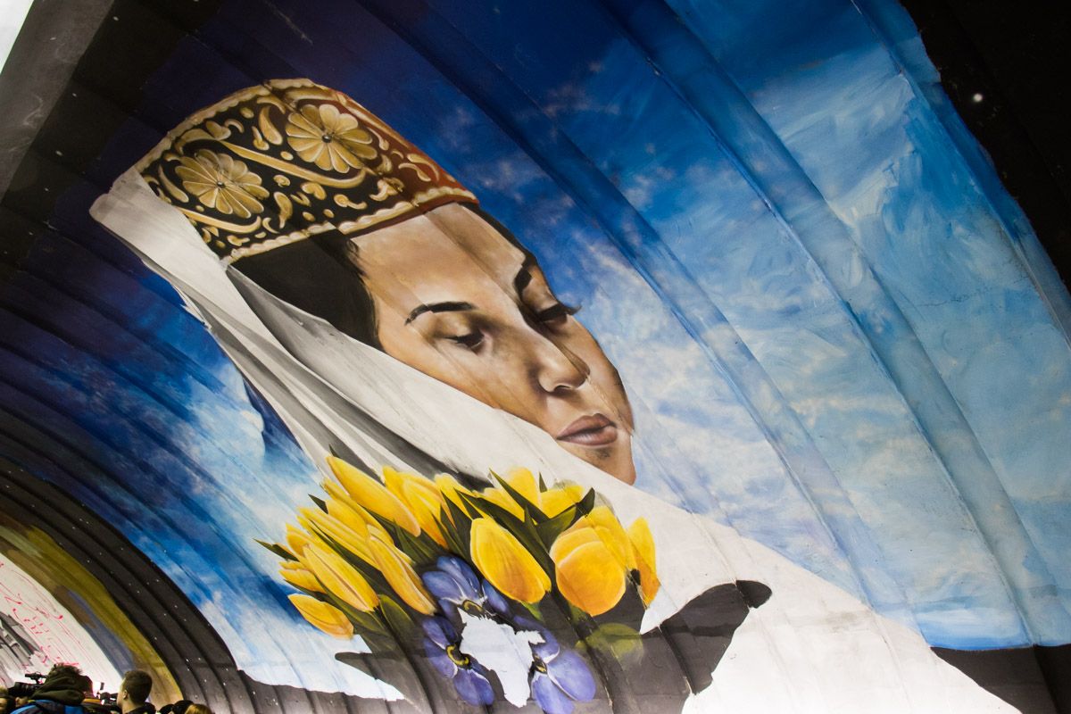 За что Украина заплатила 3,6 миллиона при создании мурала на Осокорках в Киеве 4