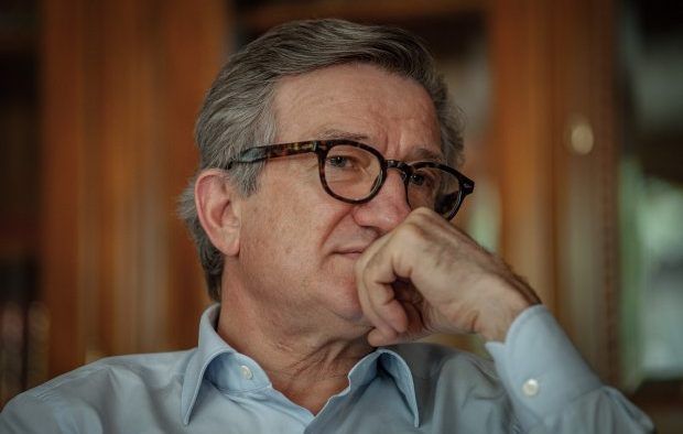 Сотни картин, вещи императоров и раритетные авто: каким антиквариатом владеют кандидаты в президенты Украины 1