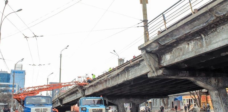 Самый уставший мост Киева - Шулявский путепровод
