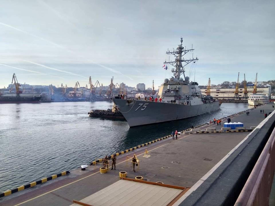 Американские сигналы: что Борис Филатов делал на борту эсминца ВМС США 6