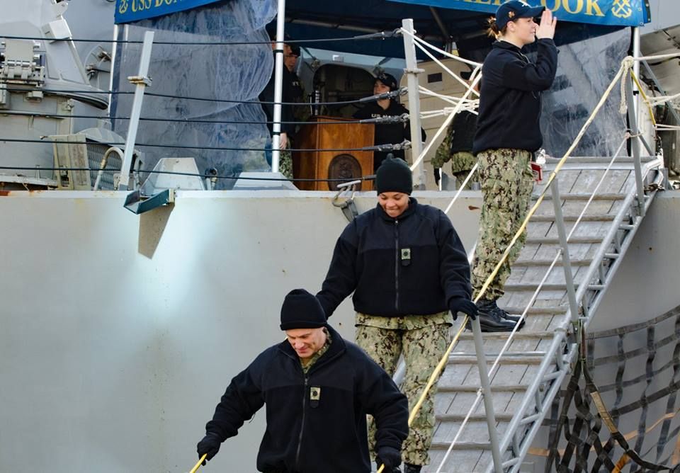 Американские сигналы: что Борис Филатов делал на борту эсминца ВМС США 7