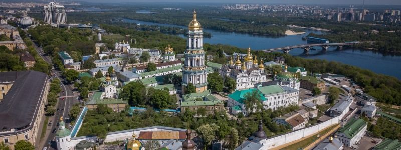 Киев пофотографируют с воздуха за 25 миллионов