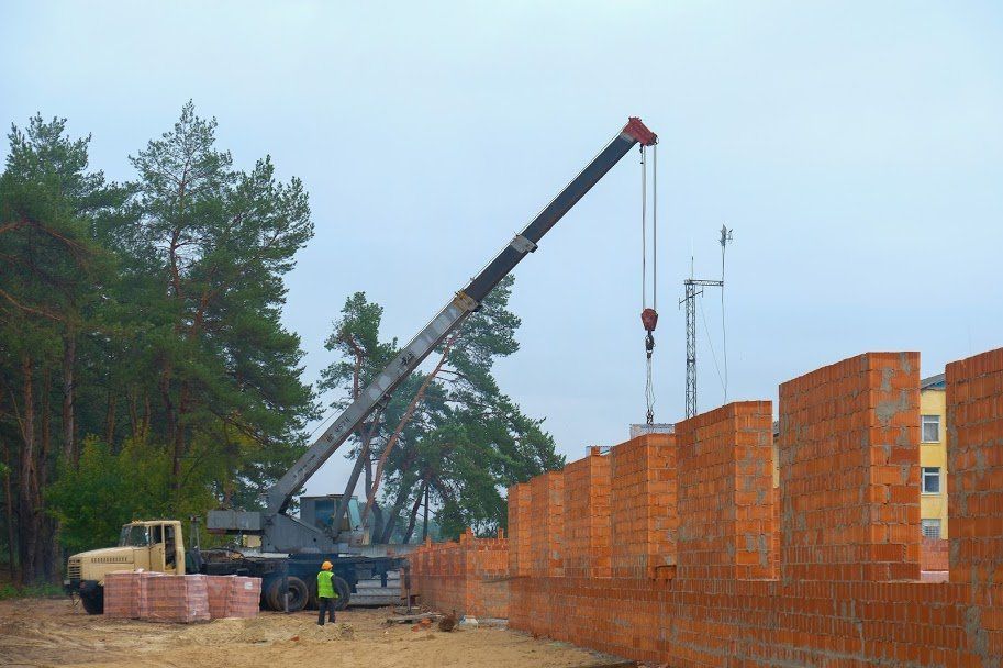 Почему откладывается новоселье контрактников Днепропетровской области в казармах от Порошенко 4