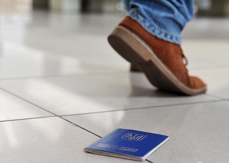 Кража документов в Украине: что делать, куда обращаться и какие могут быть последствия 1