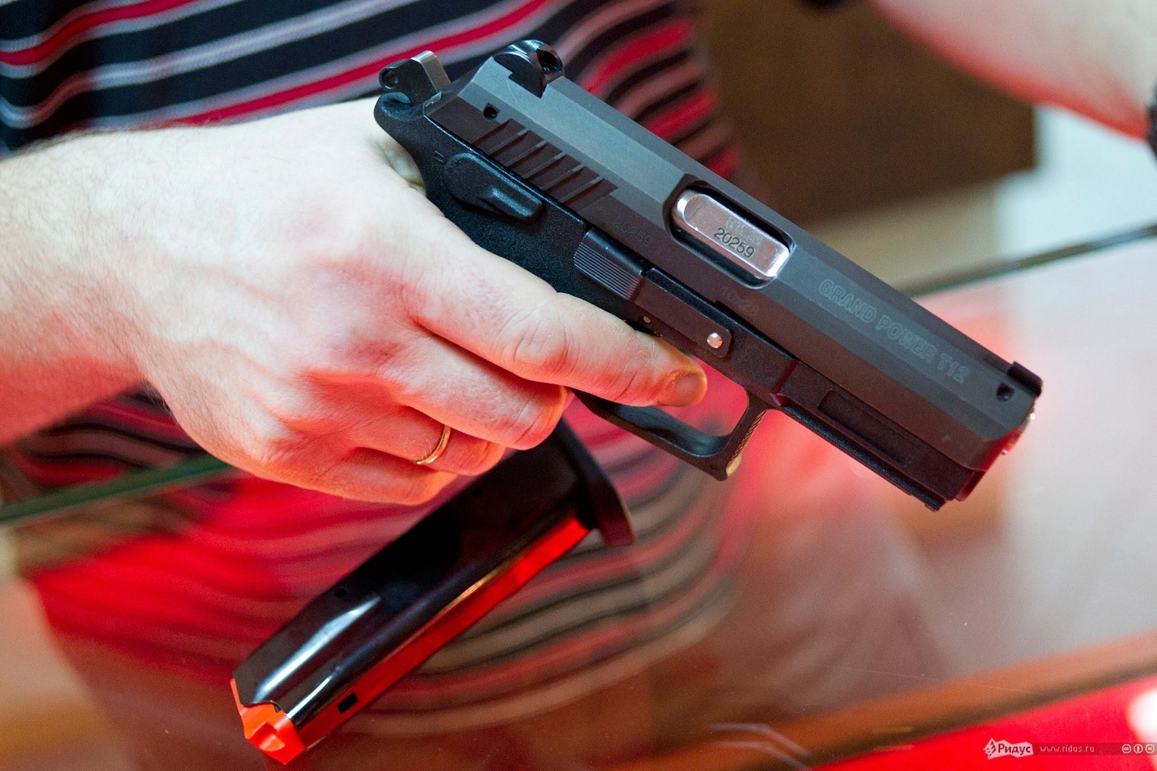 Как в Днепре применить оружие для самообороны и не сесть в тюрьму 2