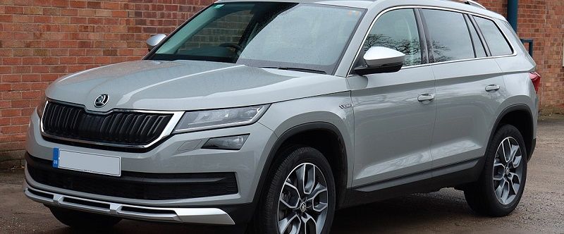 Госбюро расследований Украины подозревает НАБУ в покупке авто по завышенным ценам