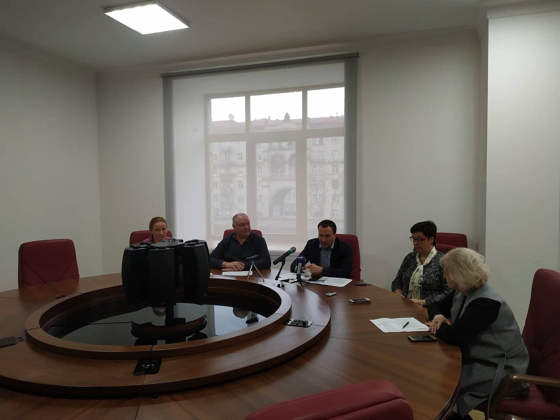 Какой жилой комплекс в Киеве могут отключить от электричества и почему 1