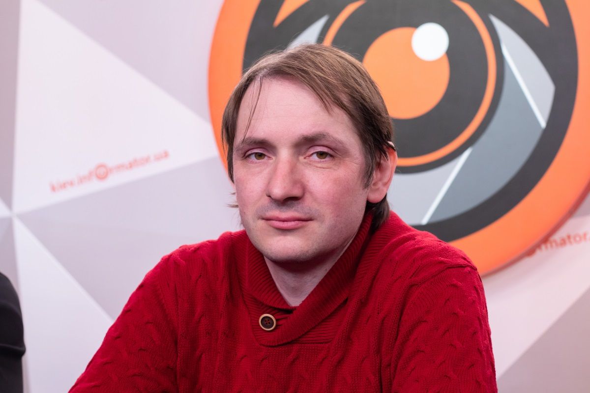 По словам Андрея Еременко, любые дебаты убеждают сторонников «своего» кандидата в том, что у них правильный выбор. Больше дебаты ни на что не влияют.