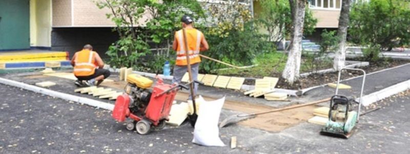 В Киеве за 30 миллионов отремонтируют многоквартирные дома и придомовые территории: узнай адреса