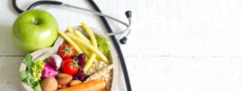 В Днепре врач-онколог рассказал, как питаться, чтобы не заболеть раком