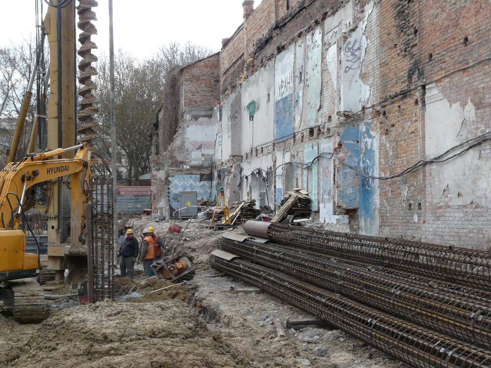 Кто мешает спасти памятник архитектуры на улице Троицкой в Днепре 5