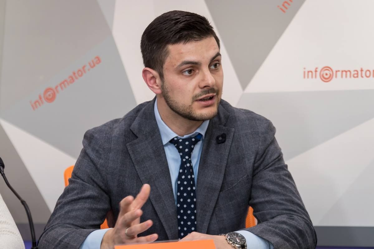 Игорь Степанов