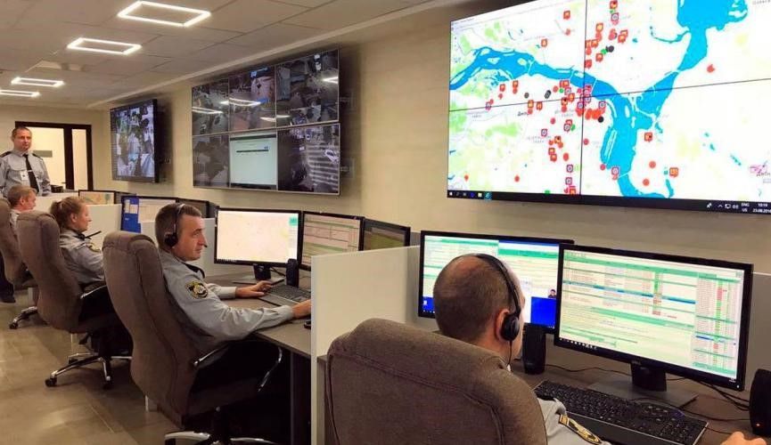 На чем мэр Днепра Борис Филатов крутит закон и кого отправляет в средневековье 6