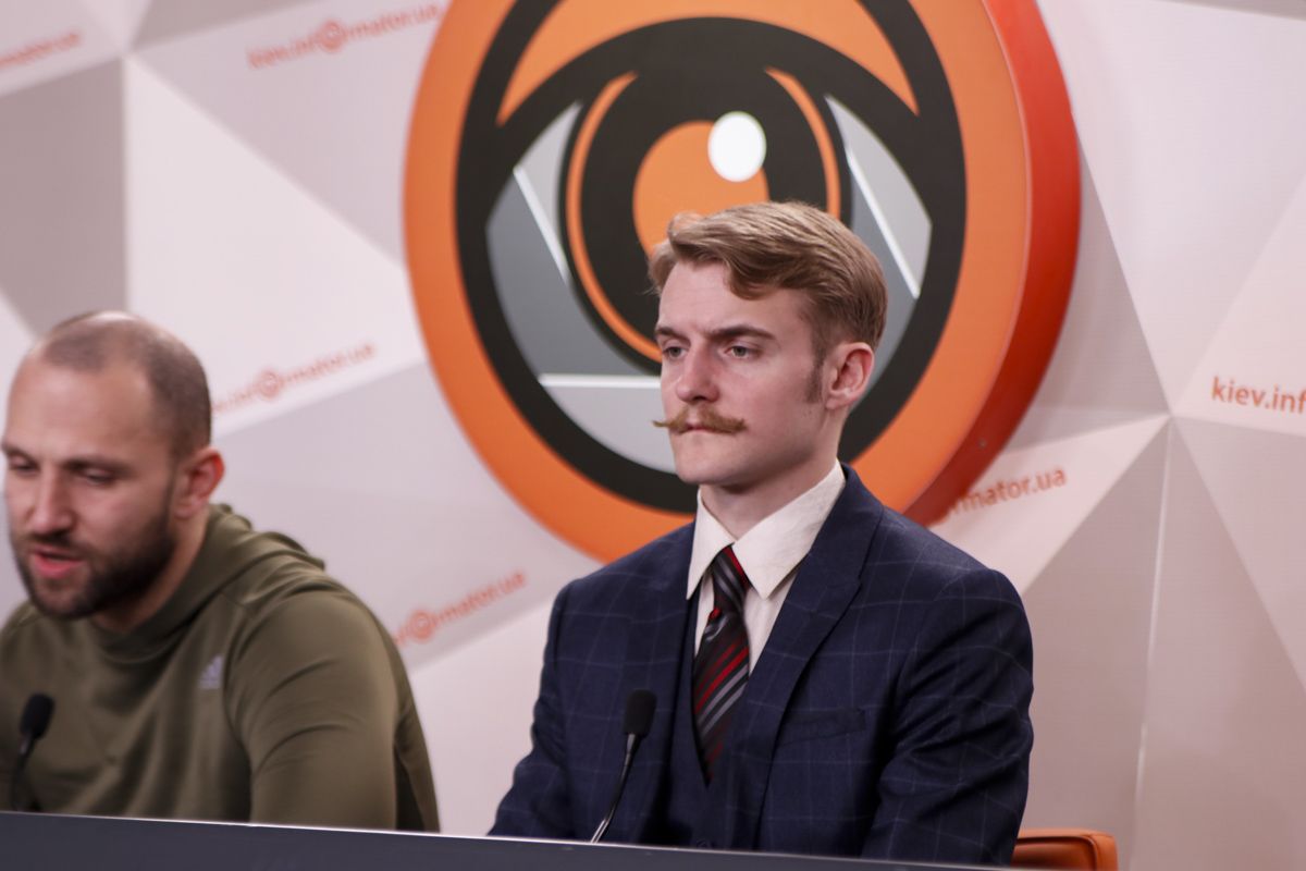 Даниил Богатырев