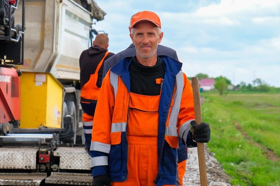 К середине июня под Днепром закончат ремонт дороги Вольное-Гвардейское 3