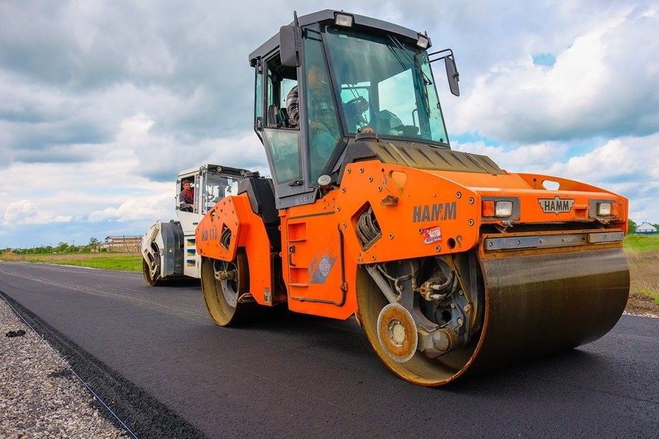 К середине июня под Днепром закончат ремонт дороги Вольное-Гвардейское 6