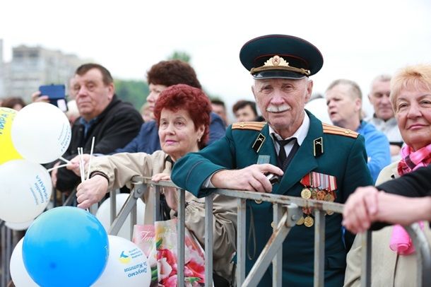 Днепру вернули мир на День Победы: как это получилось 4