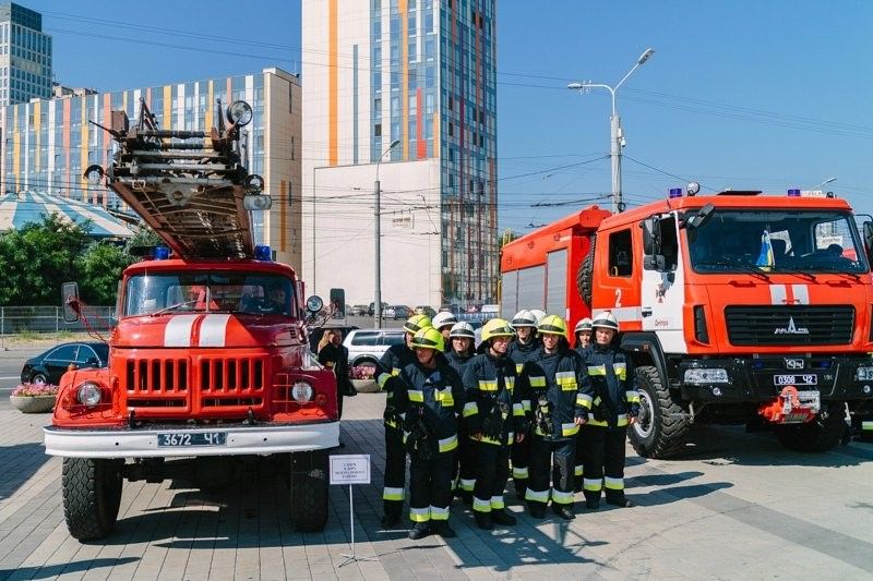 Как Борис Филатов обеспечивает безопасность на улицах, борьбу с негодяями и поддержку семей бойцов АТО 4