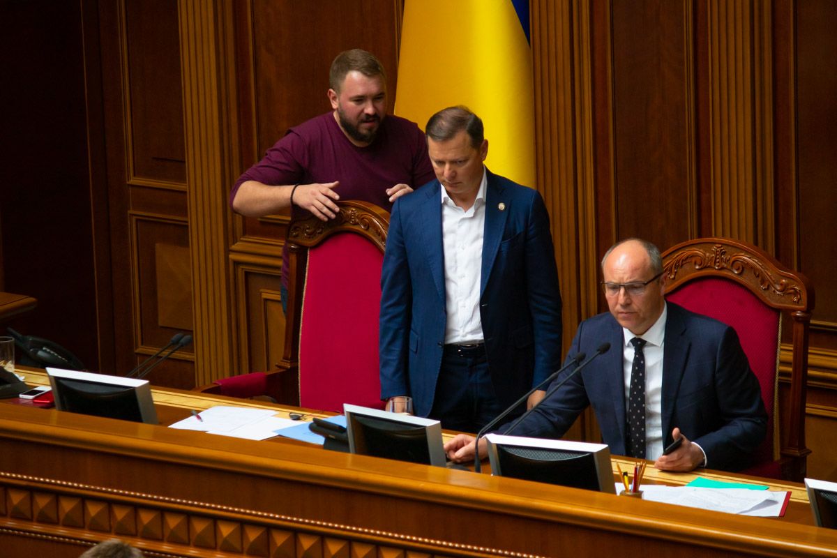 Андрей Парубий сегодня позволил депутатам полную свободу в высказываниях