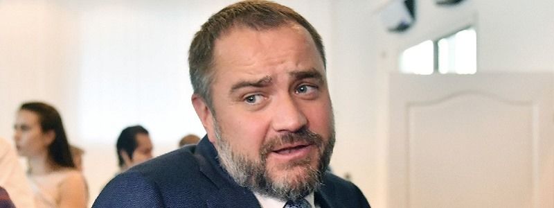 Дорогая трава от Павелко: как идет расследование о закупках Федерации футбола Украины