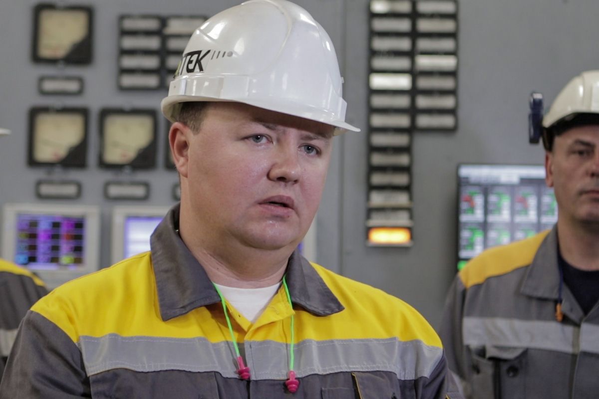 Директор по генерации ДТЭК Энерго Сергей Куриленко подчеркнул, что уже сегодня выбросы станции по пыли и оксидам азота снижены на 4000 тонн в год соответственно, а по оксидам серы – на 16 тысяч тон в год