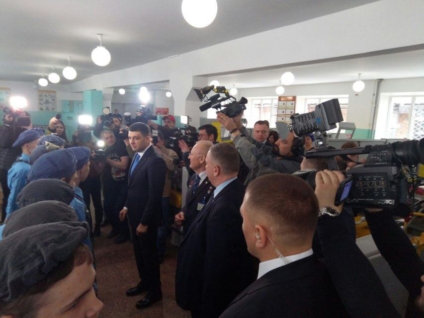 Владимир Гройсман в Днепре сказал, что при выборе места для нового аэропорта необходимо учитывать мнение местных жителей