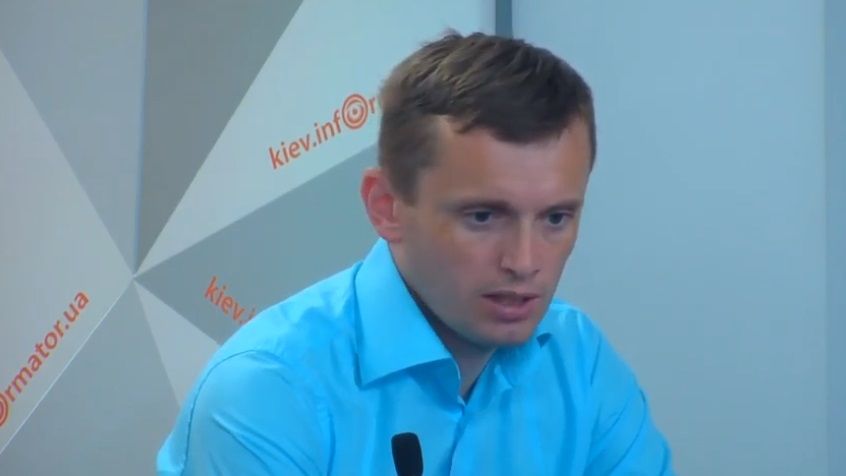 Руслан Бортник