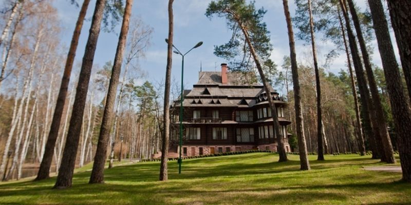 Зачем президенту Украины три охотничьи резиденции 1