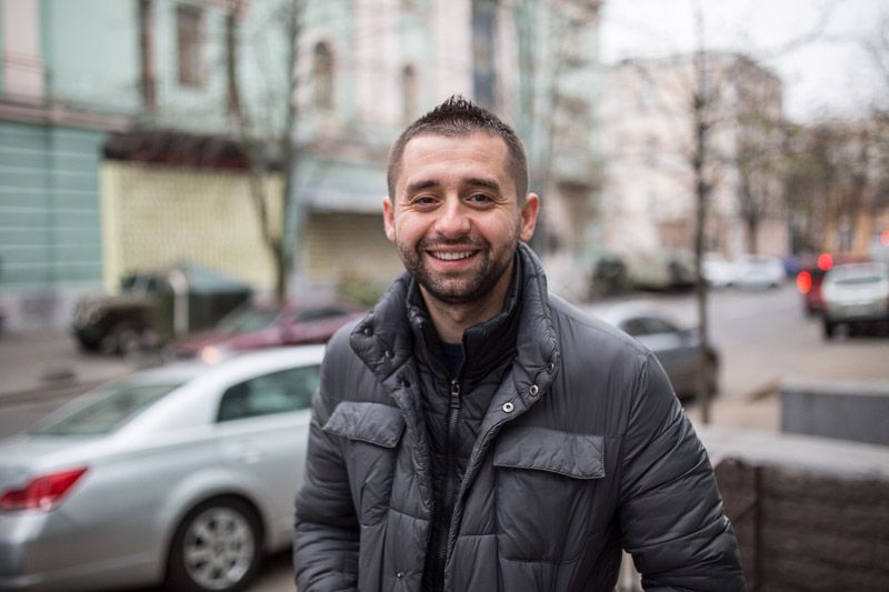 Регионалы, КВНщик и директор канала Коломойского: кто будет представлять партию Зеленского в парламенте 4