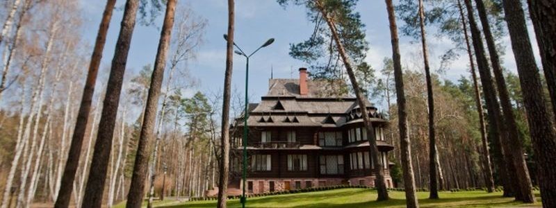 Зачем Президенту Зеленскому три охотничьи резиденции. Часть третья. Президентская лесопилка.