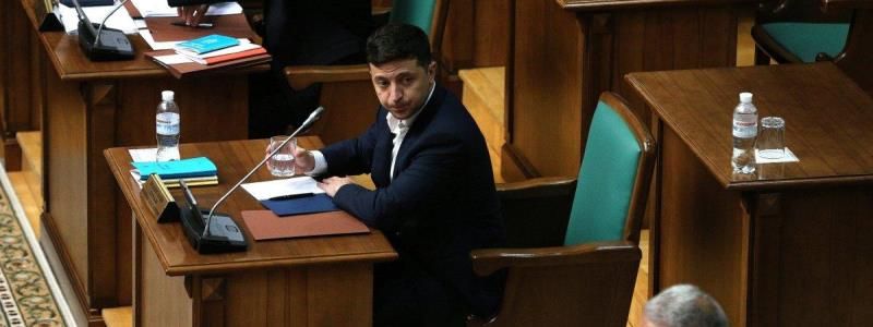 Что дали Украине поездки Зеленского в Европу и почему у партий меняются рейтинги: мнение политологов