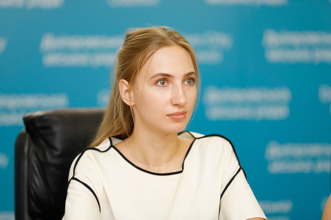 Цікаві локації на Набережній, битва фарбами та концерт TAYANNA: Як Дніпро святкуватиме День молоді 1