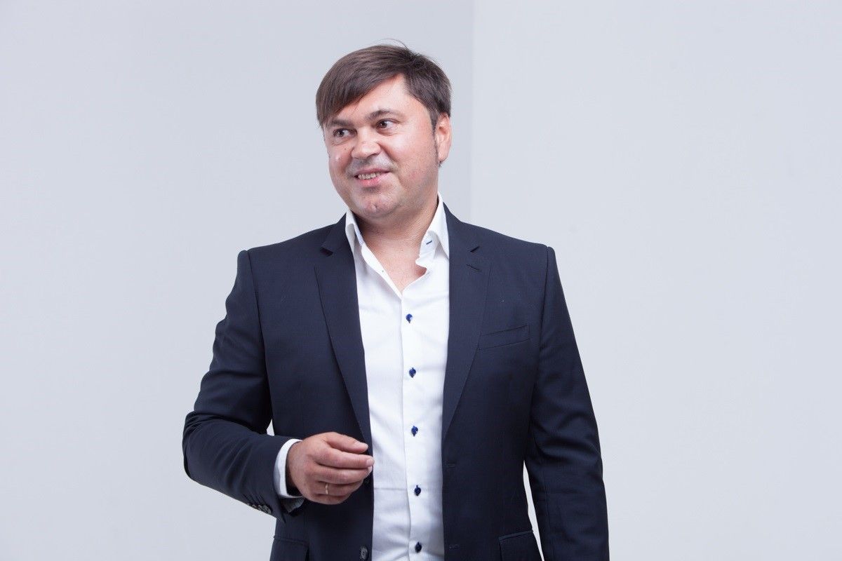 Александр Деев