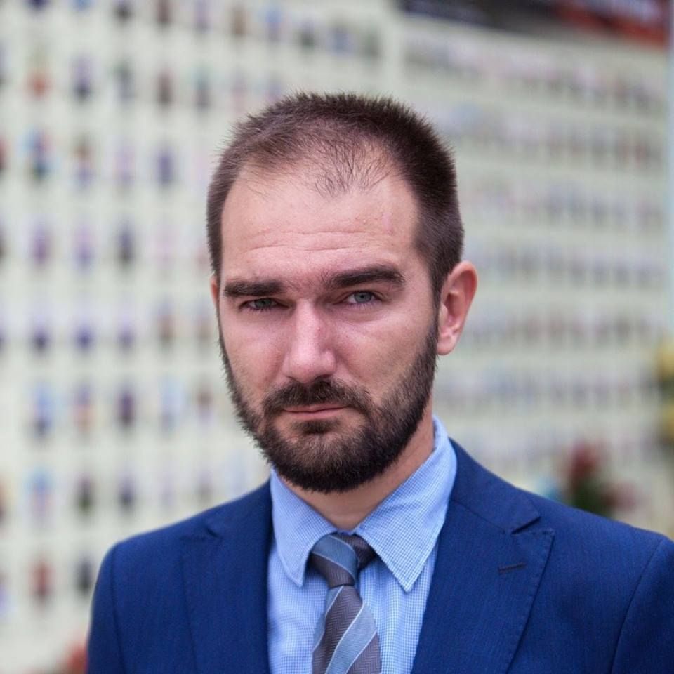 Нардепы, безработные, телеведущие, миллионеры: кто от Киева штурмует Раду 2